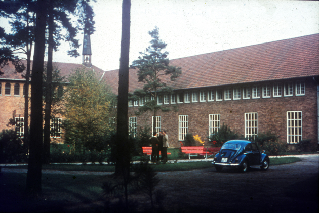 Im Hof des Noviziates 1968