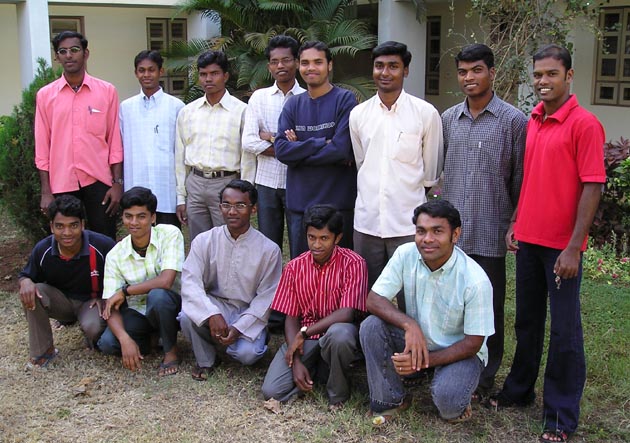 Studenten der Weissen Väter in Indien